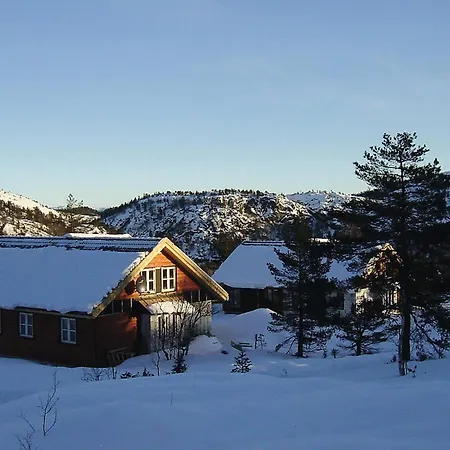 5 Bedroom Amazing In Kvinlog Holiday home Stakkeland
